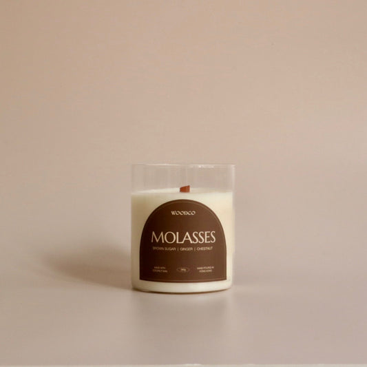 Molasses scented candle